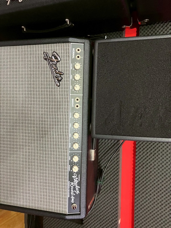 Fender USA Vibrolux reverb Reissueの画像